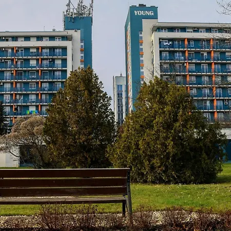 Naspolya Kucko * Budapest